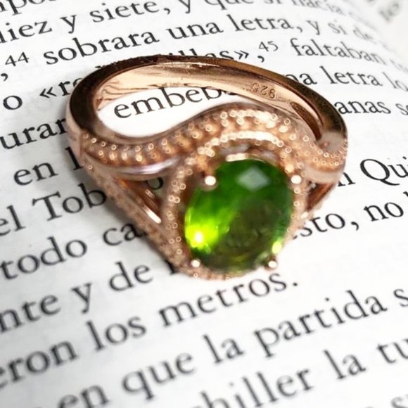 AUTHENTIC GREEN GARNET STATEMENT ROSE GOLD RING - Picture 2 of 4